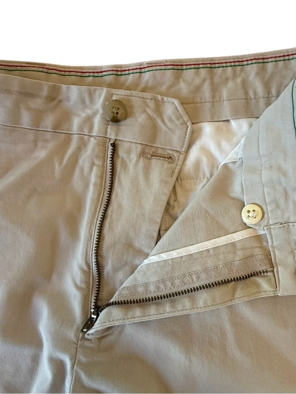 Southern Tide Channel Marker Men's Flat-Front Cotton 7” Shorts - Sandstone Khaki - Picture 4 of 16